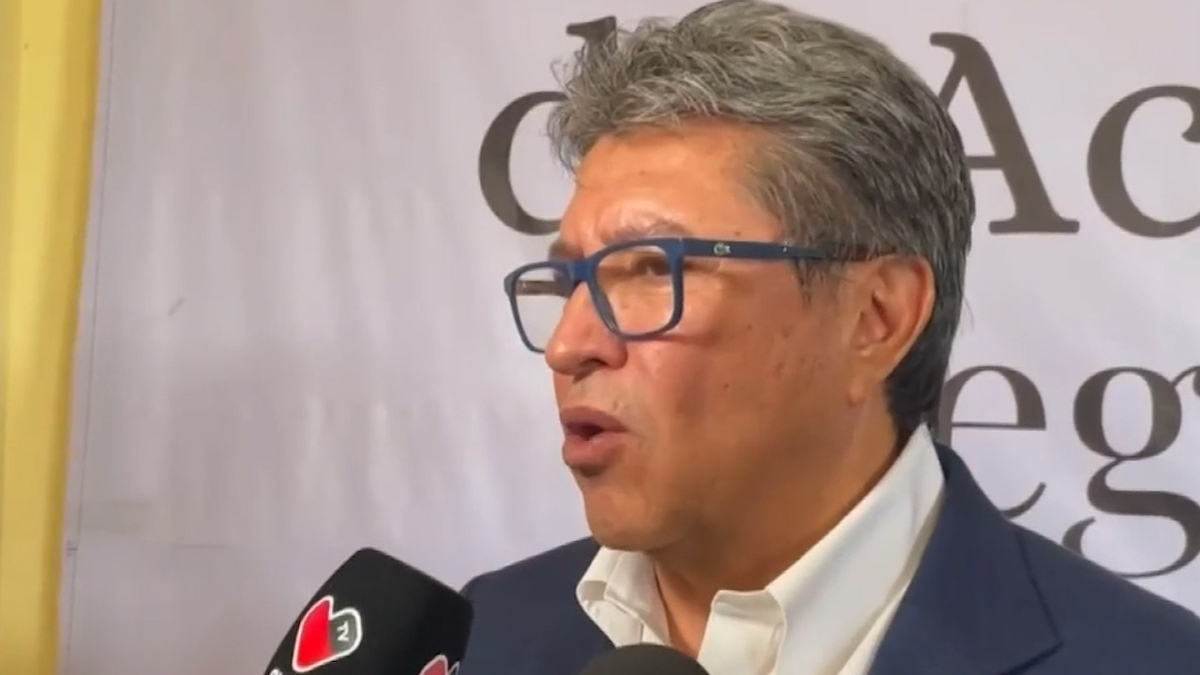 Monreal denuncia “guerra sucia” desde Morena en su contra