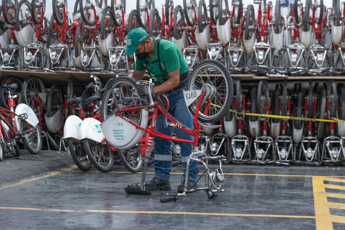 Las bicicletas rojas de Ecobici dejarán de funcionar definitivamente debido al proyecto de renovación