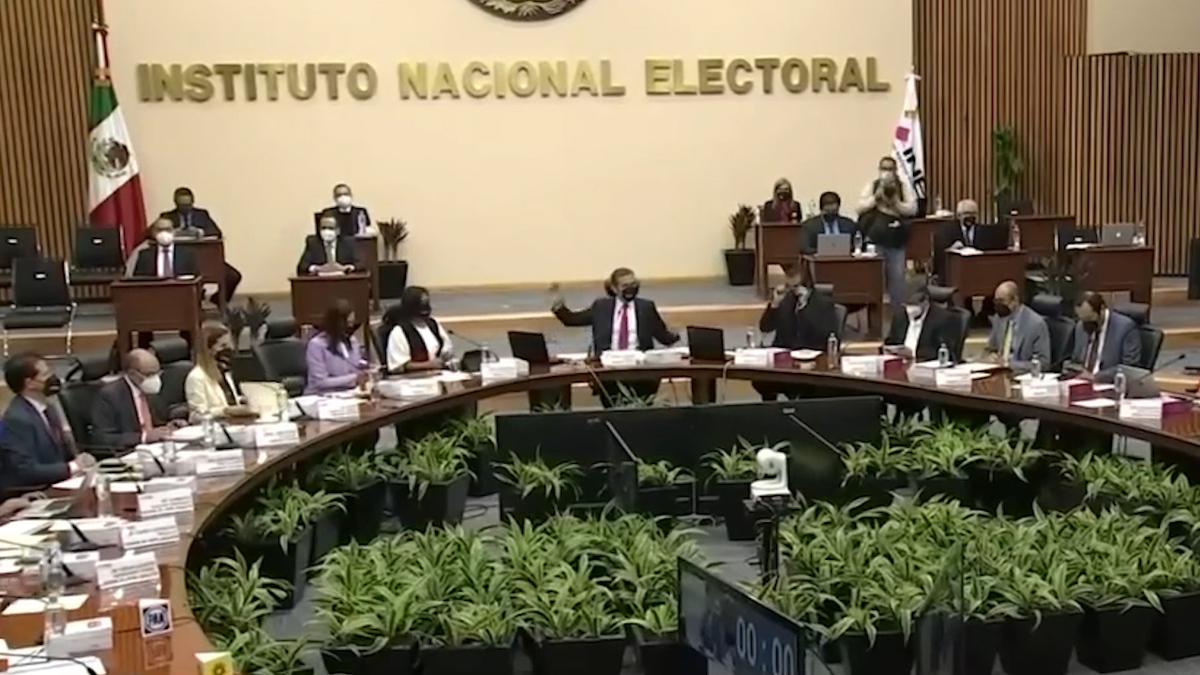 INE reforzará combate a la corrupción en las próximas elecciones