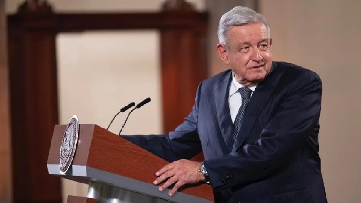 AMLO respalda trabajo de Encinas en caso Ayotzinapa