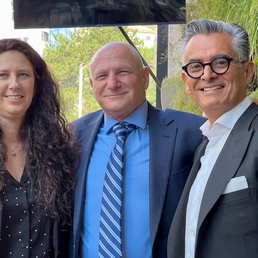 "Queremos que la base sea la docencia y la investigación, que permita plantear una opción sin precedentes para México" José Miguel Parra