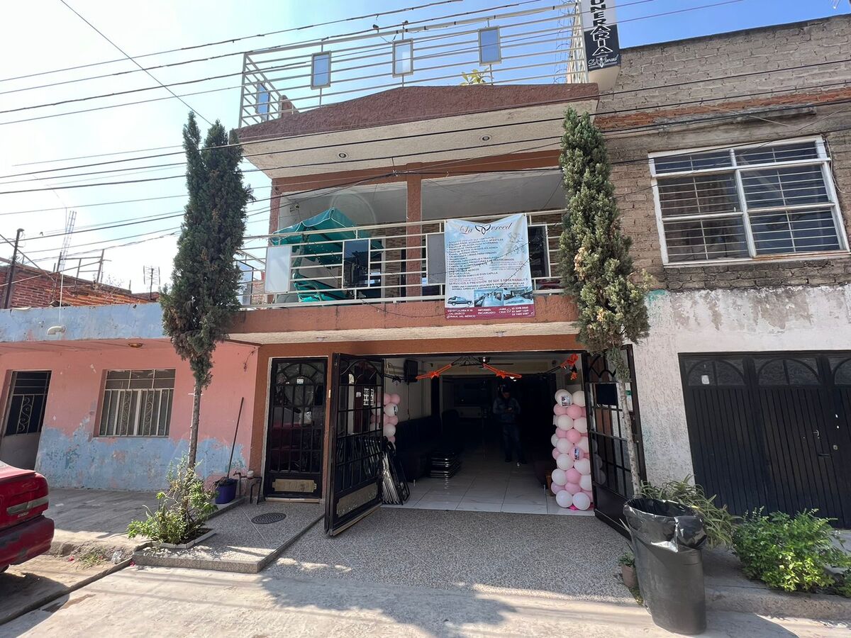 Colocaron globos en la casa en modo de despedida a las menores (Eliuth Arce)