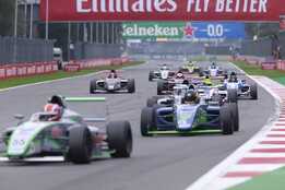 Primera carrera de F4 en el Gran Premio de México (Juan Carlos Bautista)