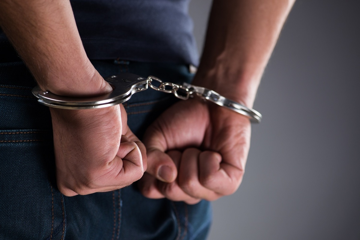 Mil 500 personas están presas en Veracruz por el delito de ultrajes a la autoridad. | Shutterstock