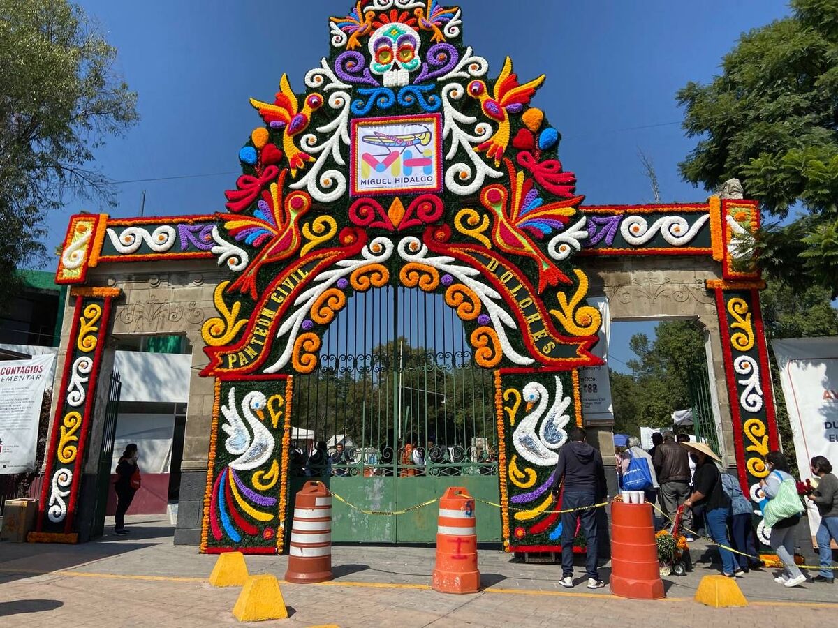 Panteón Dolores | Especial