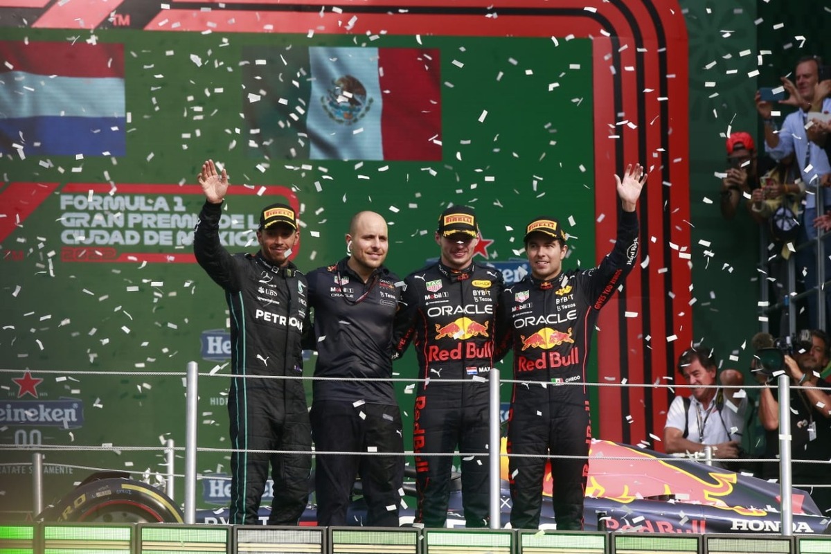 Checo Pérez sube de nuevo al podio en el GP México (Juan Carlos Bautista)