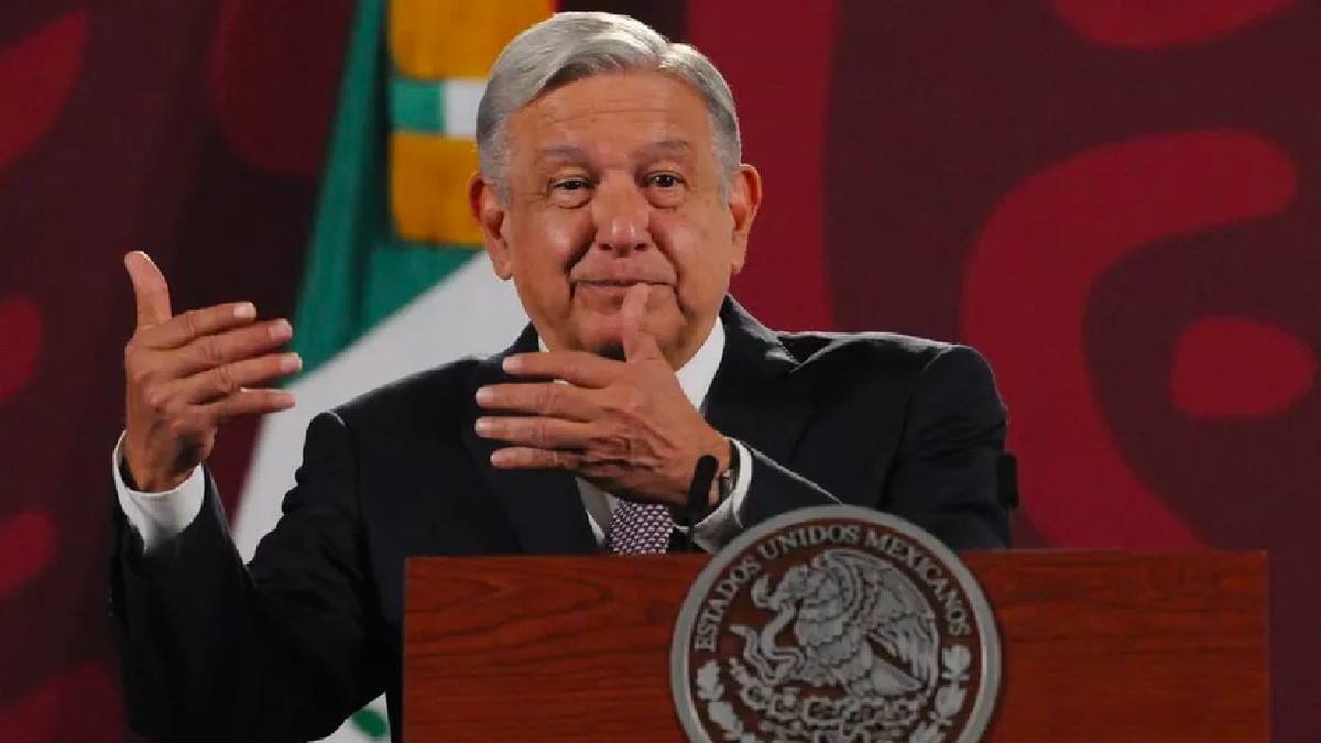AMLO plantea enviar comisión a Brasil para "copiar lo bueno"