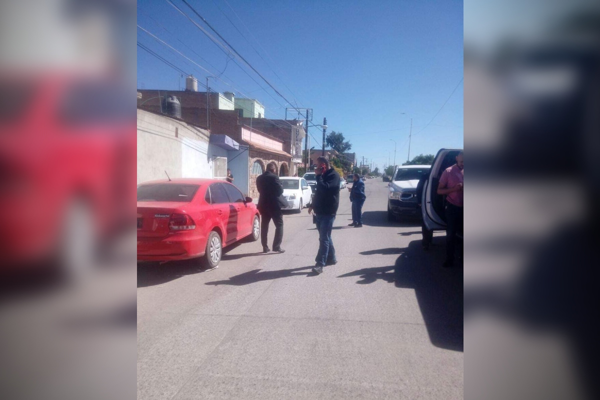 Hallan cuerpo de mujer abandonado en un carro | Notivox Digital