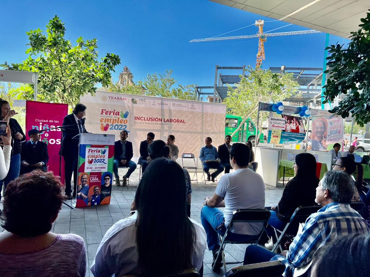 Inauguran Feria Nacional del Empleo y la inclusión laboral 2022 en Zapopan (Especial)