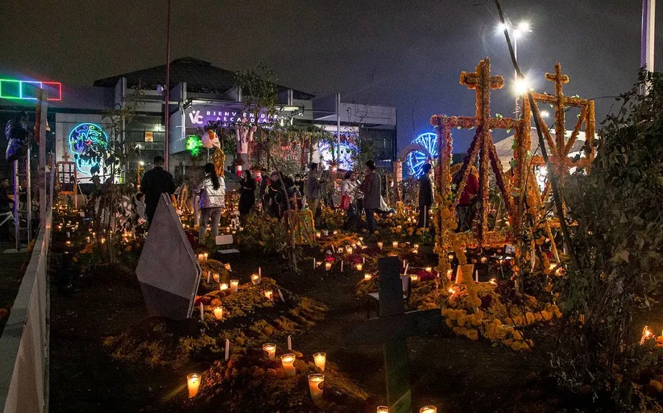 Con Aleks Syntek, alcaldía Venustiano Carranza inaugura festival de Día de Muertos