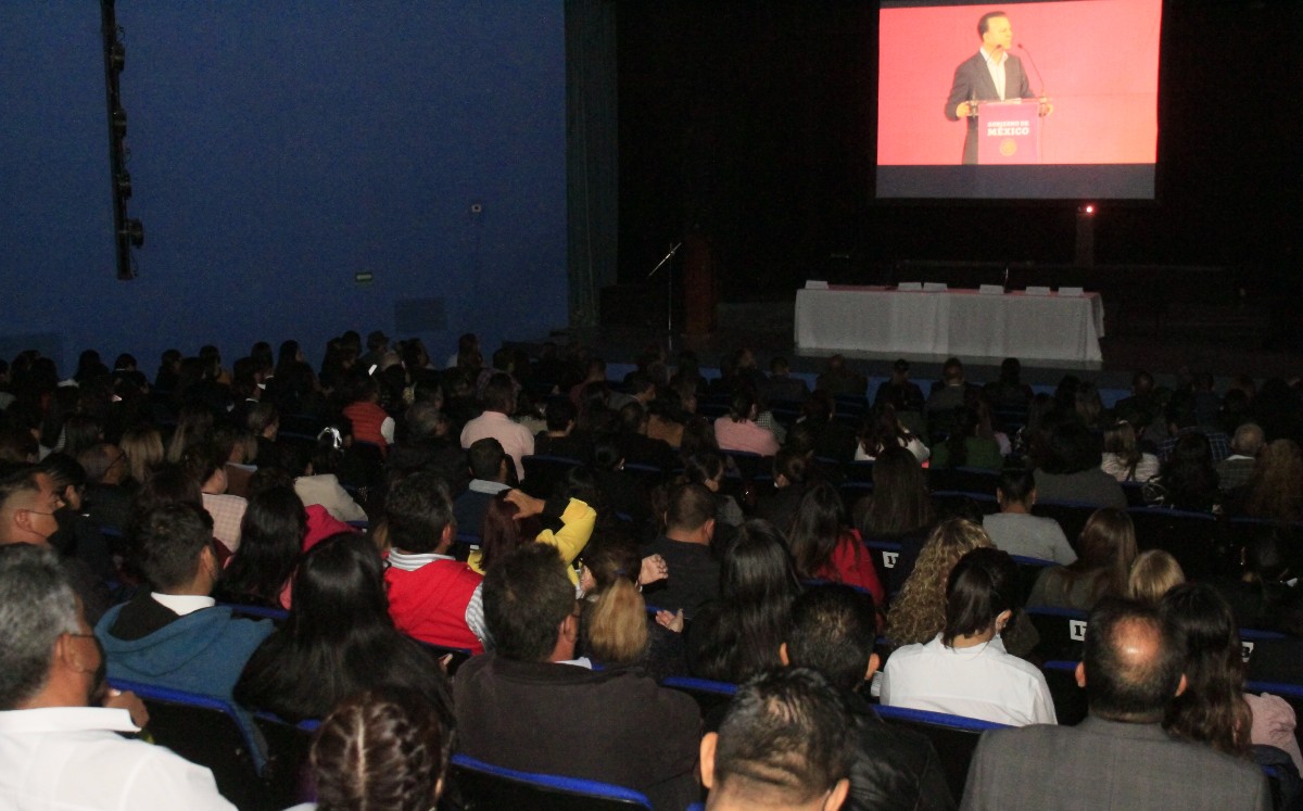 Caravana de la Nueva Escuela Mexican arrancó a nivel nacional. (Mauricio Román)