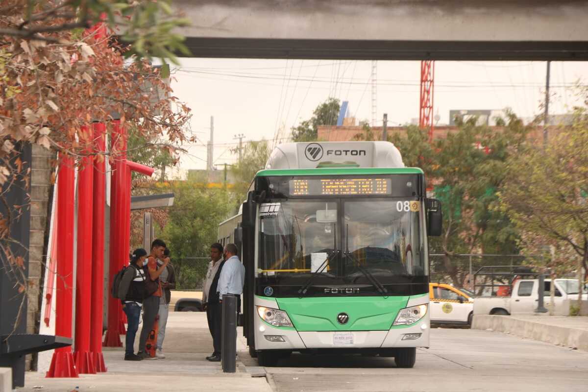 La frecuencia de paso de las unidades fue menor a los ocho minutos. Foto: Raúl Palacios