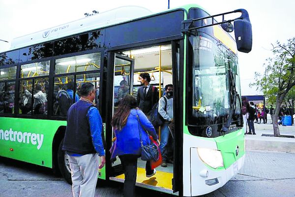 Ayer se puso en marcha la ruta Transmetro Exposición-Guadalupe-Juárez, la cual a partir de hoy cobrará 15 pesos. ESPECIAL