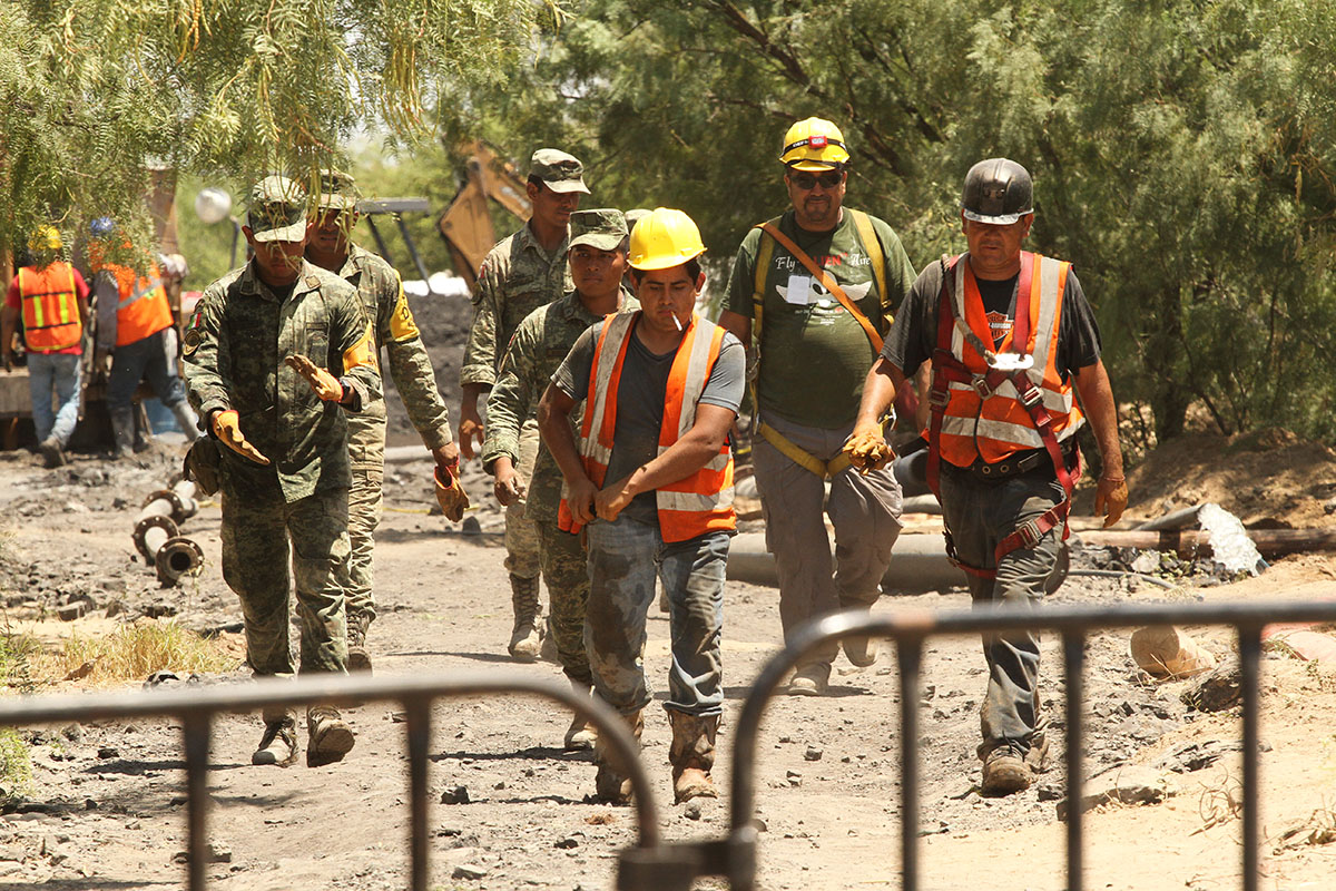 Pedirán informe a Gobierno Federal sobre avances en rescate de mineros de Sabinas. | Roberto Alanis