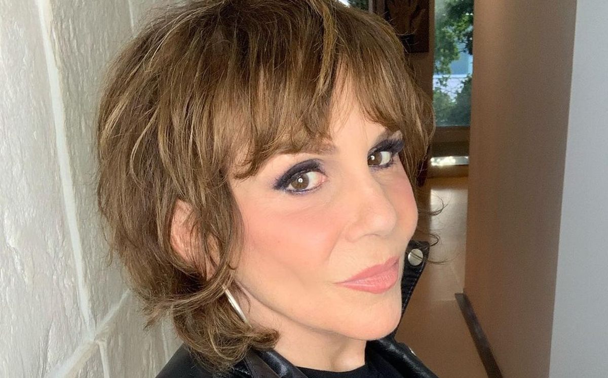 Rebecca Jones fue hospitalizada y solicitan donadores de sangre (Instagram).