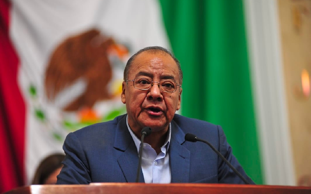 El diputado capitalino, Nazario Norberto, en la tribuna. | Morena
