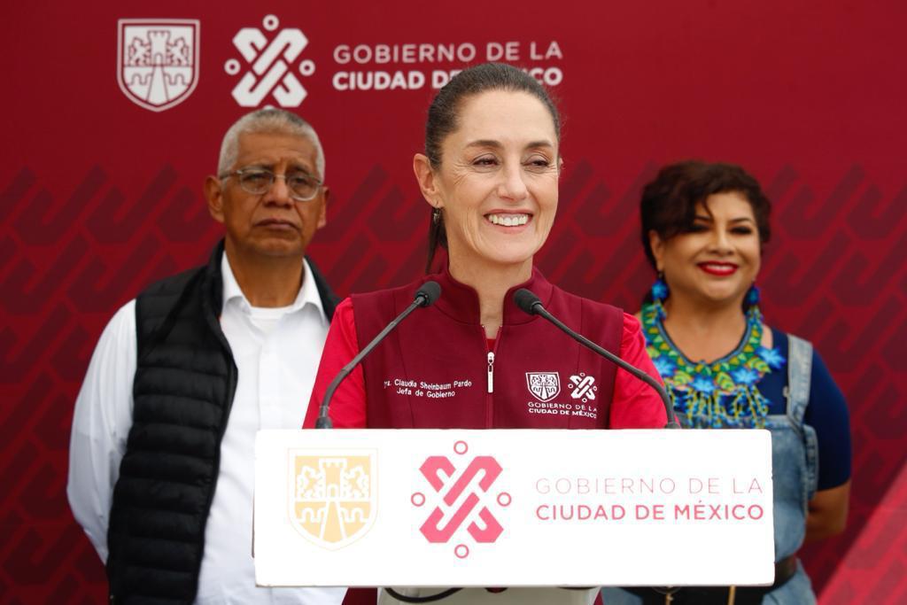 La mandataria capitalina señaló que ya se comunicó con las familias de ambas mujeres.