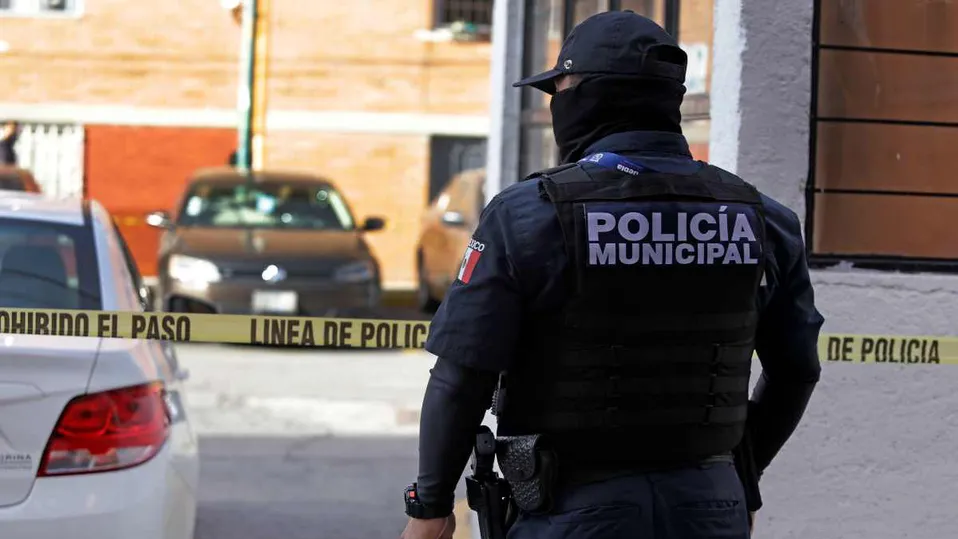 Balacera entre policías y 'huachicoleros' deja tres muertos en Chignahuapan, Puebla