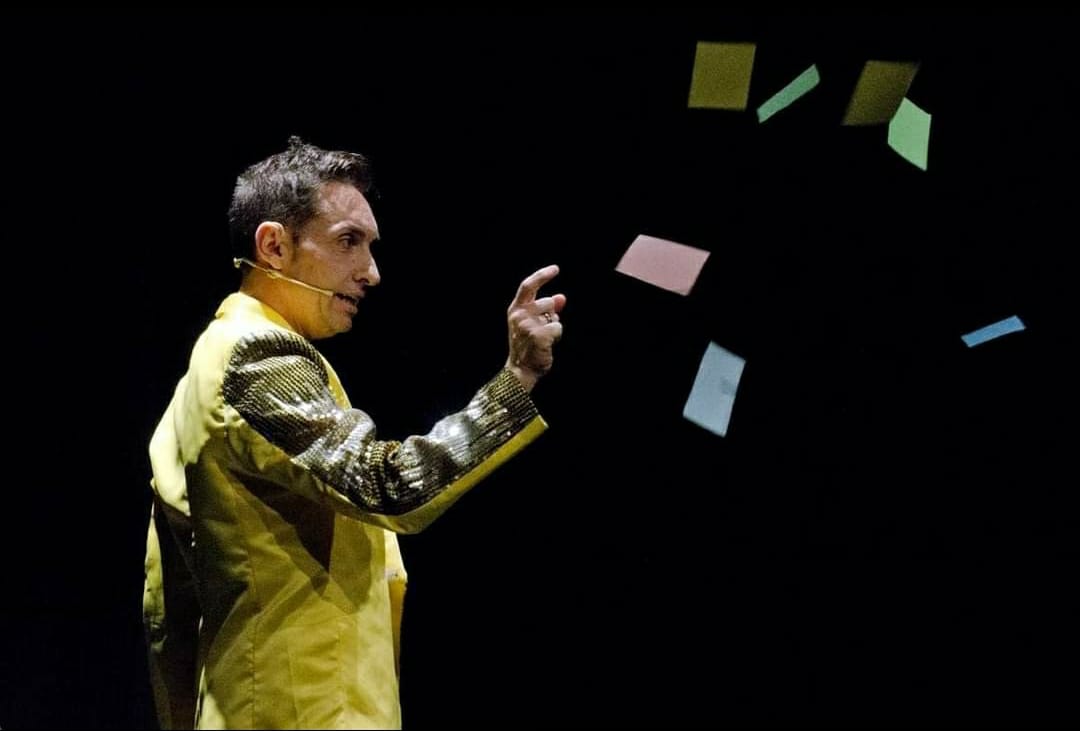 Javier Boitia es actual campeón mundial de mentalismo (Especial)