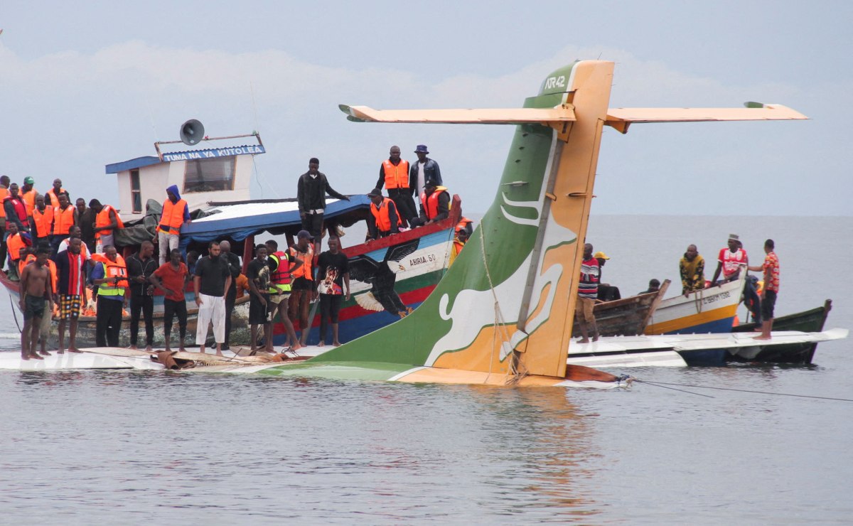 Las labores de rescate se realizan en Tanzania. | Reuters