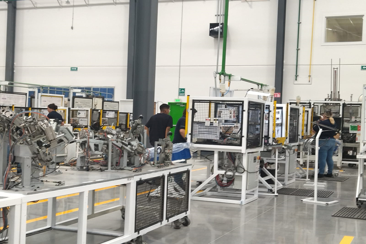 No descartan más paros técnicos en industria automotriz por falta de semiconductores en Coahuila. | Especial