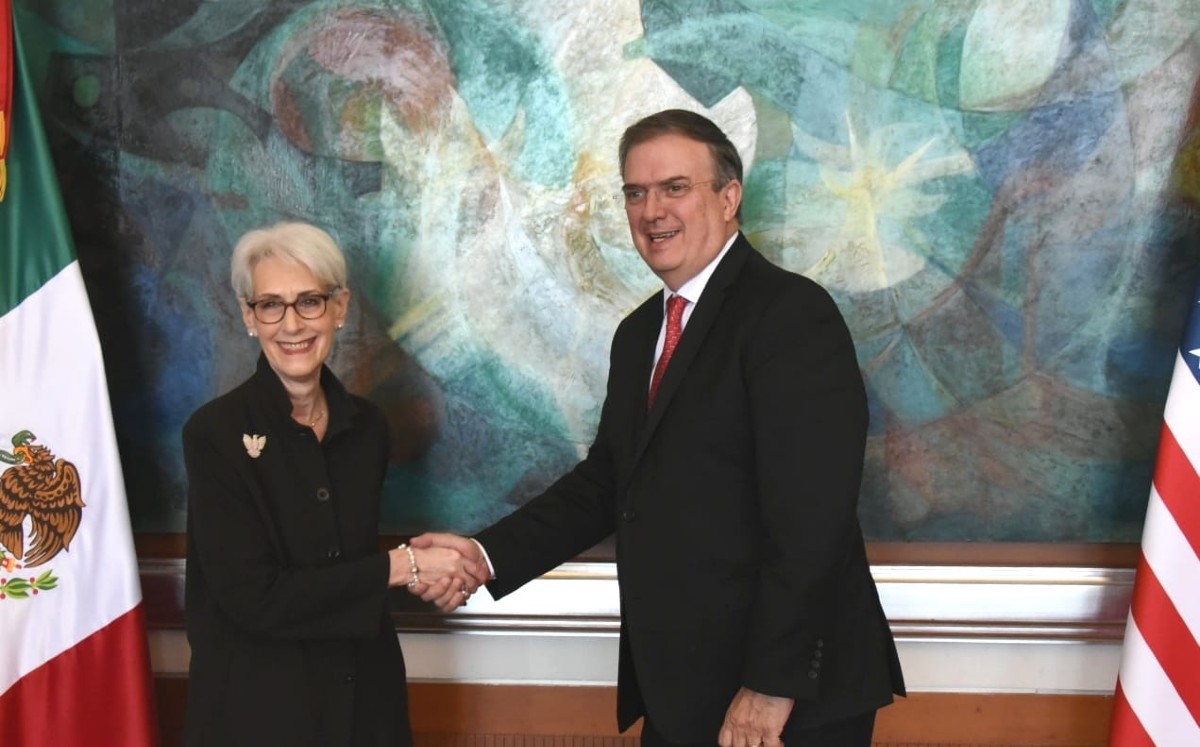 Ebrard insistió en la necesidad de atender a los migrantes que pasan y salen de México. | Especial