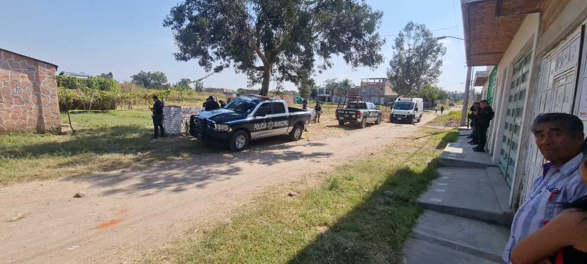 Autoridades vigilan lugar donde hombre calcinado fue encontrado en Tlaquepaque (Juan Carlos Munguía)