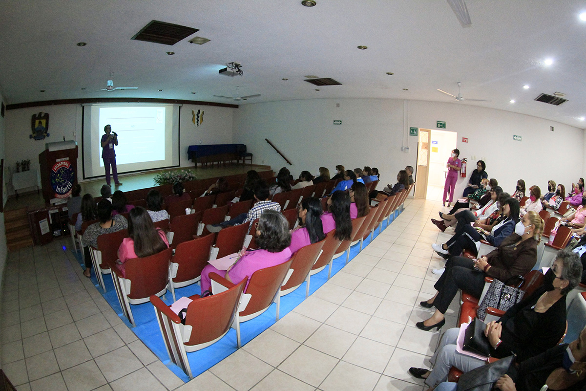 Inauguran '16 Congreso de Tanatología y Trabajo Social' en Hospital Infantil de Torreón