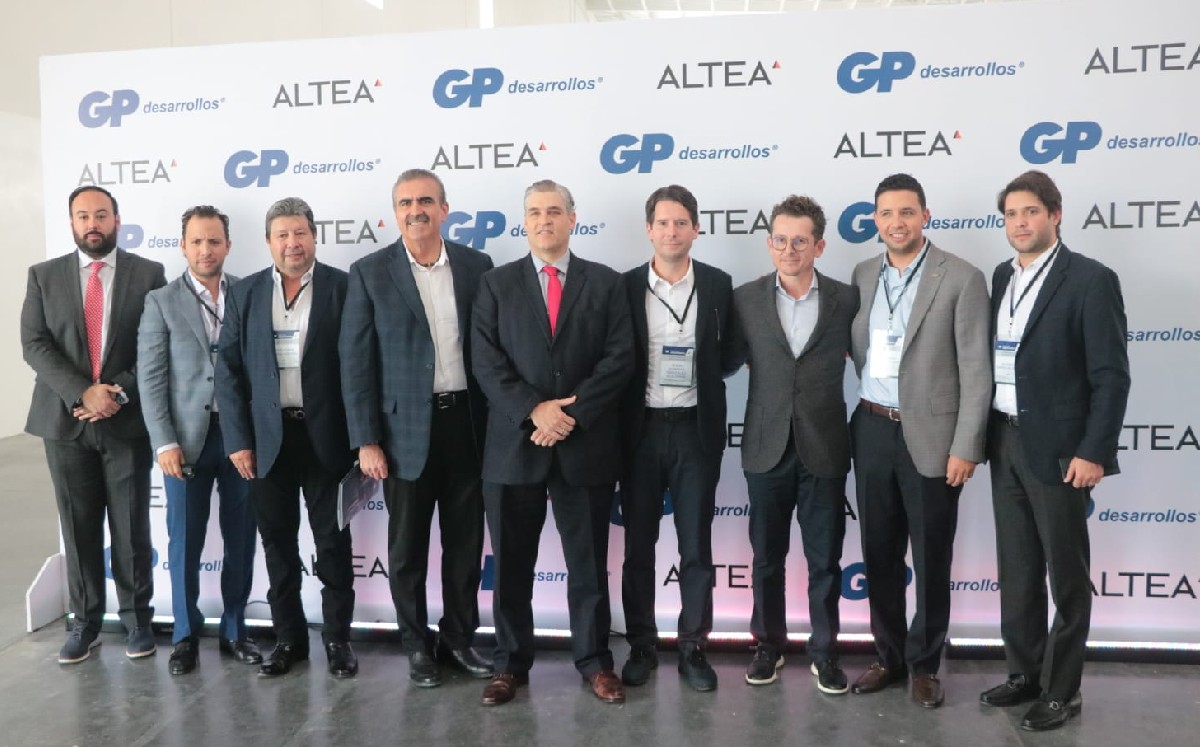 Inauguran el Pocket Park Aeropuerto / Leonel Rocha