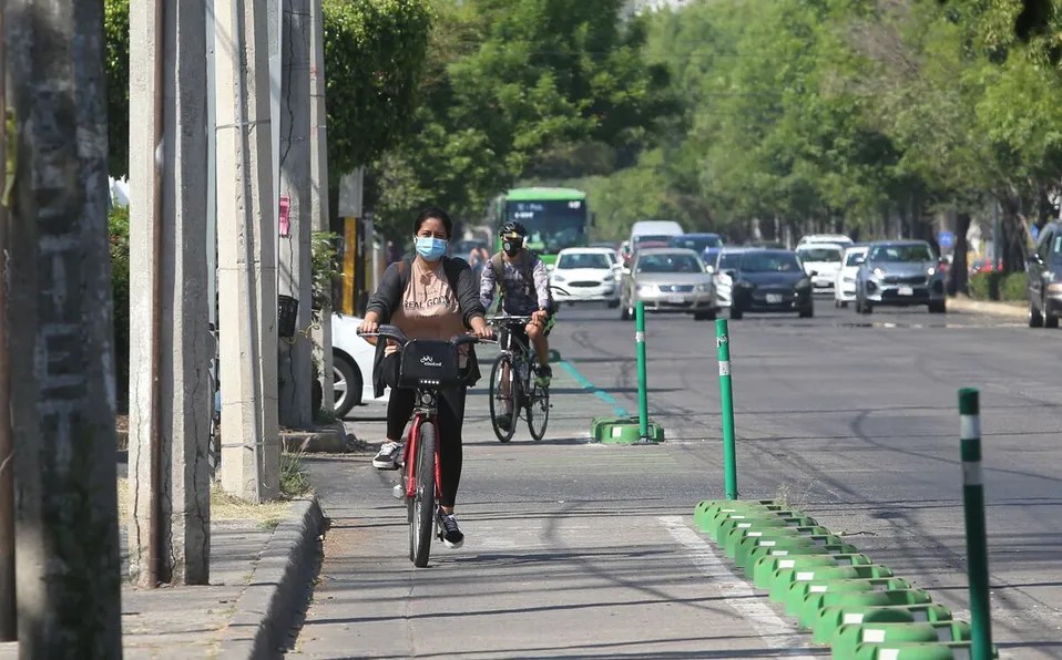 En SLP, comerciantes de la avenida Venustiano Carranza exigen reubicar ciclovía