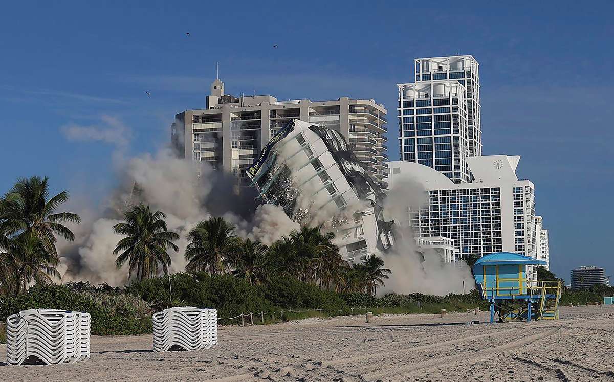 Demuelen hotel en Miami (AP).