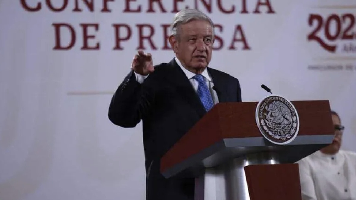 AMLO lamenta la muerte de ex diputado Luis Alegre, "era muy cercano"