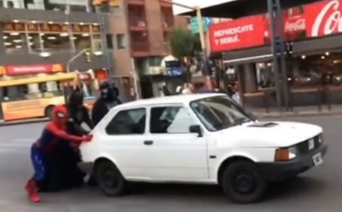 El hecho generó buenos comentarios en redes | CAPTURA
