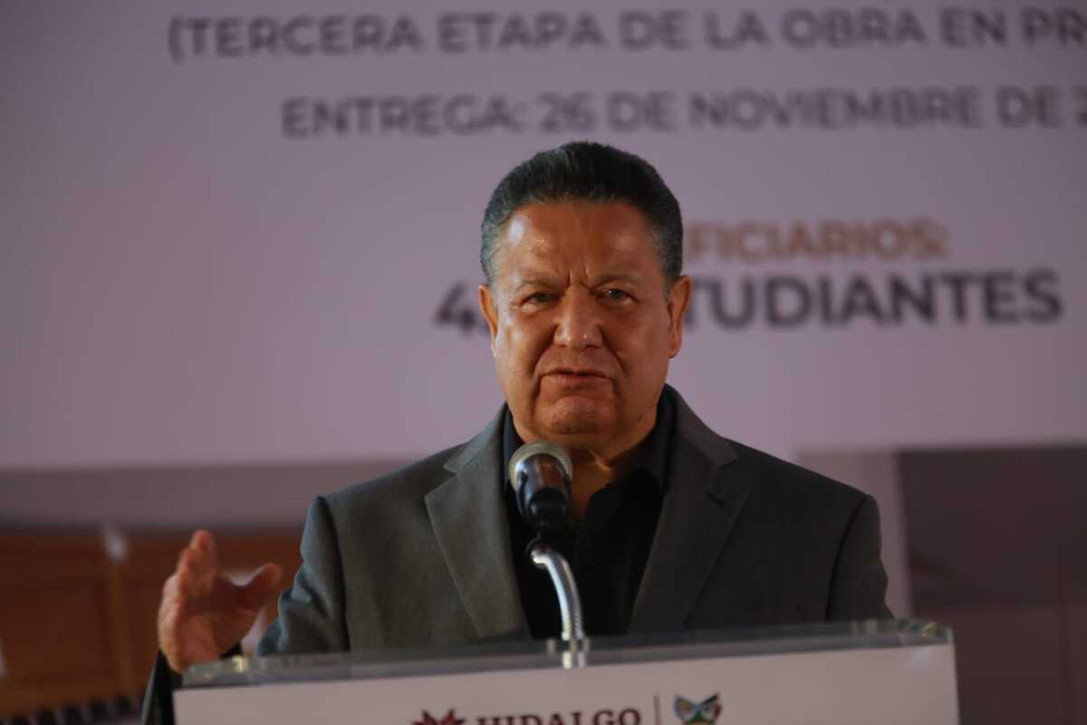 Julio Menchaca resaltó la necesidad de eliminar los gastos superfluos o excesivos en materia electoral (Jorge Sánchez)
