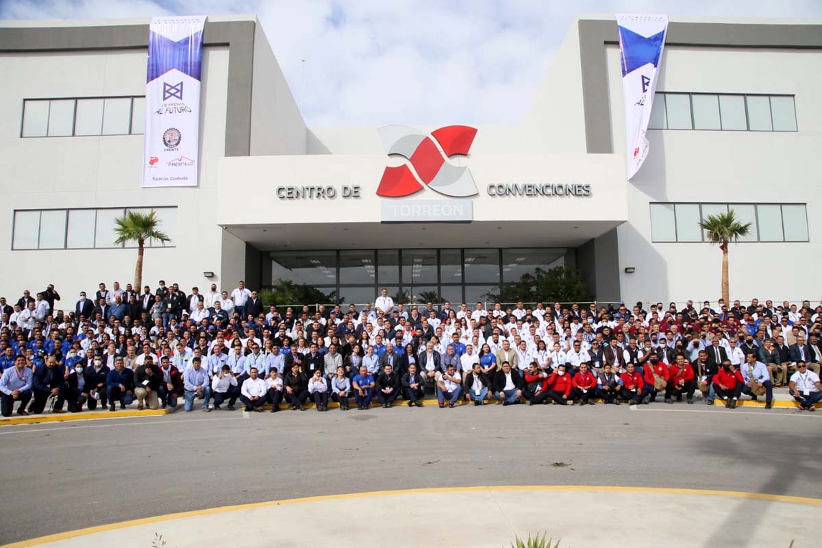La ceremonia de iniciación se dio en el Centro de Convenciones. (Martín Piña)