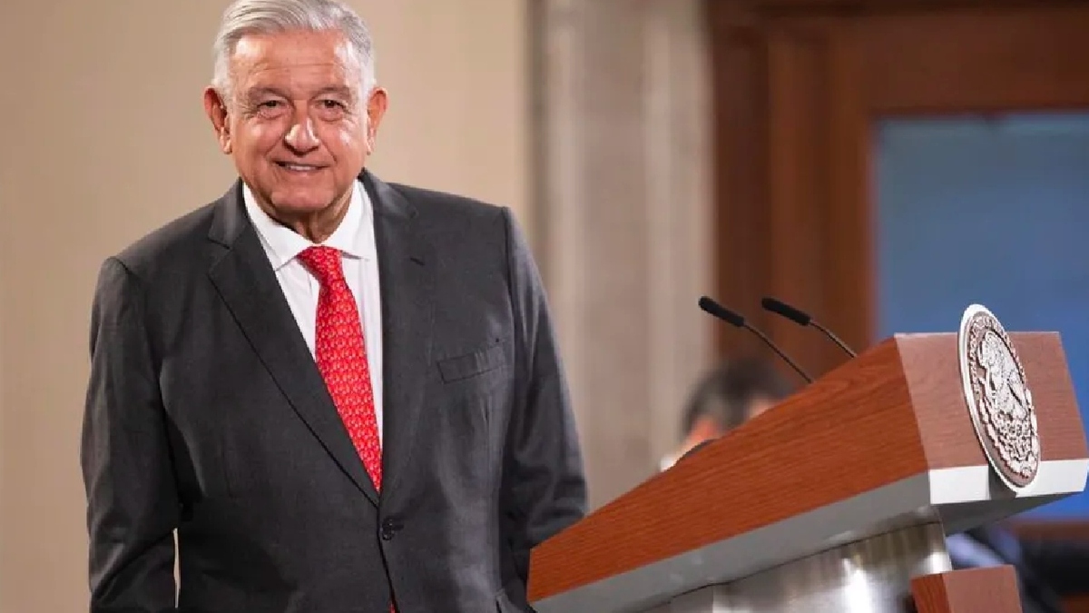 AMLO reporta 800 mil aves con gripe aviar; descarta riesgo