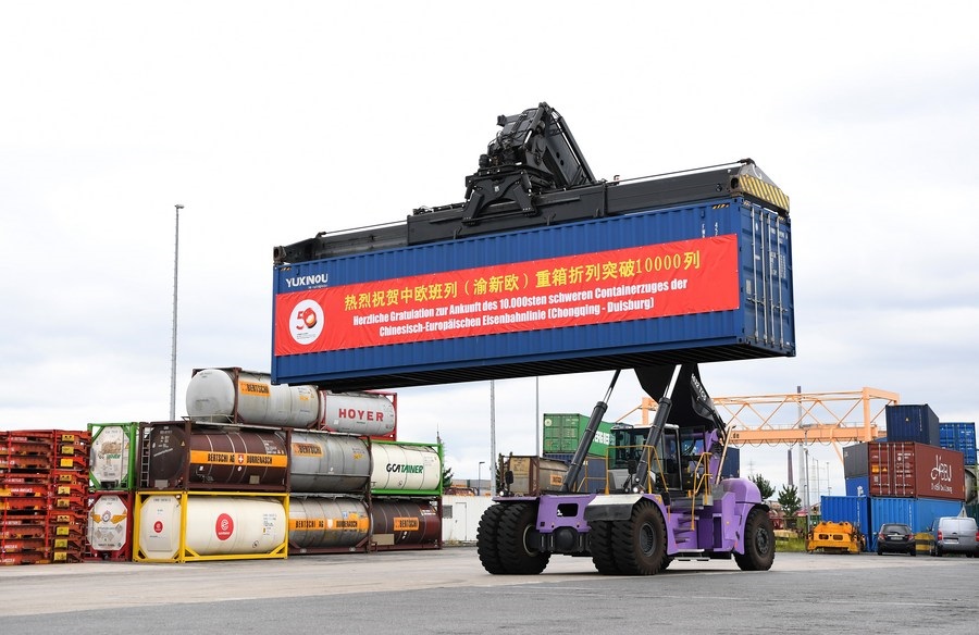 Ceremonia de bienvenida por el viaje número 10 mil realizado por trenes de carga China-Europa en Duisburgo, Alemania, el 11 de julio de 2022. (Xinhua)
