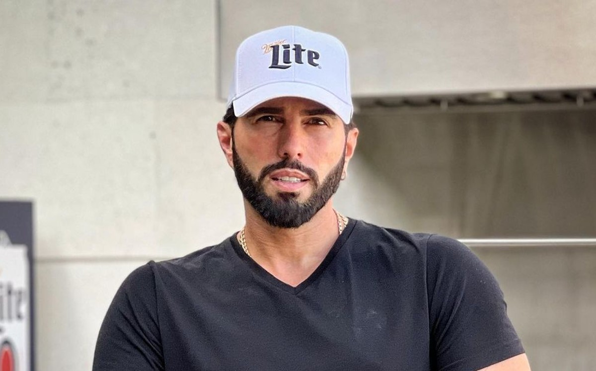 Poncho de Nigris se niega a hacerse la vasectomía (Instagram).