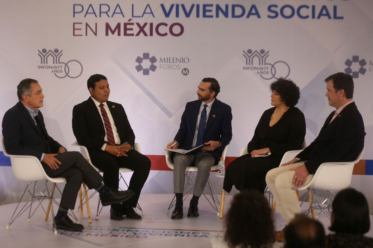 Carlos Marambio, Roberto López, Sheila Ferniza, Carlos Ochoa y Alejandro Domínguez . Foto: Jorge Carballo