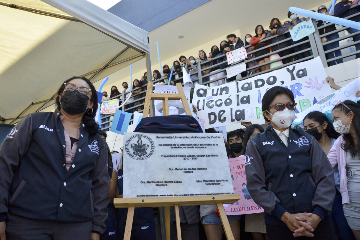 Lilia Cedillo encabeza clausura de festejo por aniversario de preparatoria Emiliano Zapata | Especial