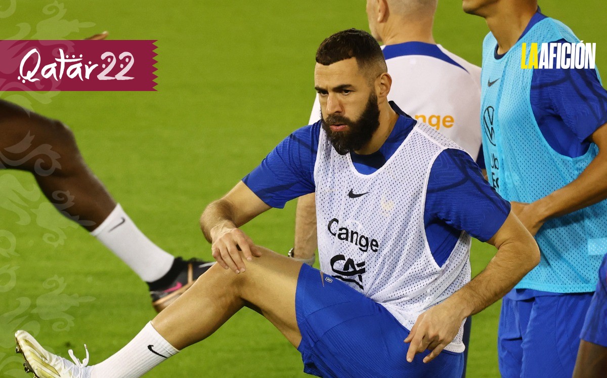 Karim Benzema preocupa luego de abandonar el entrenamiento por una lesión (Reuters)