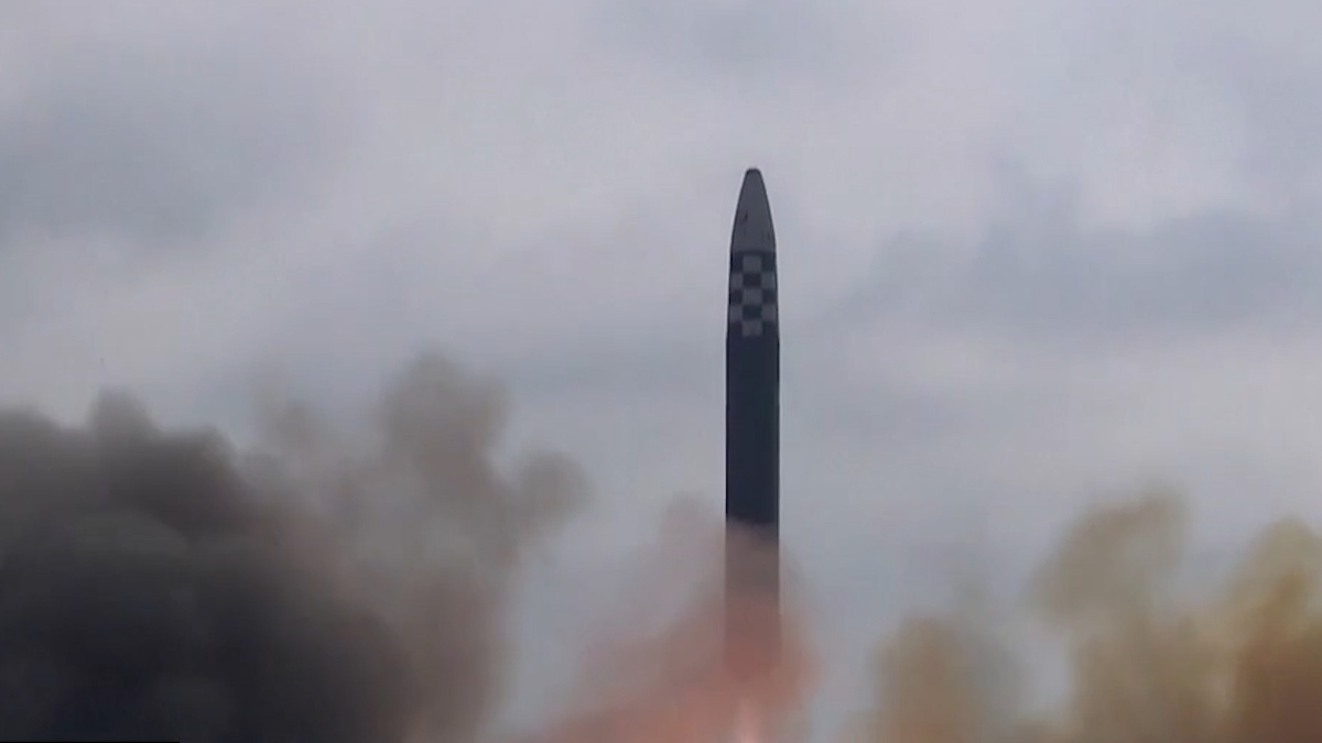 Kim Jong Un asegura que responderá a amenazas con armas nucleares