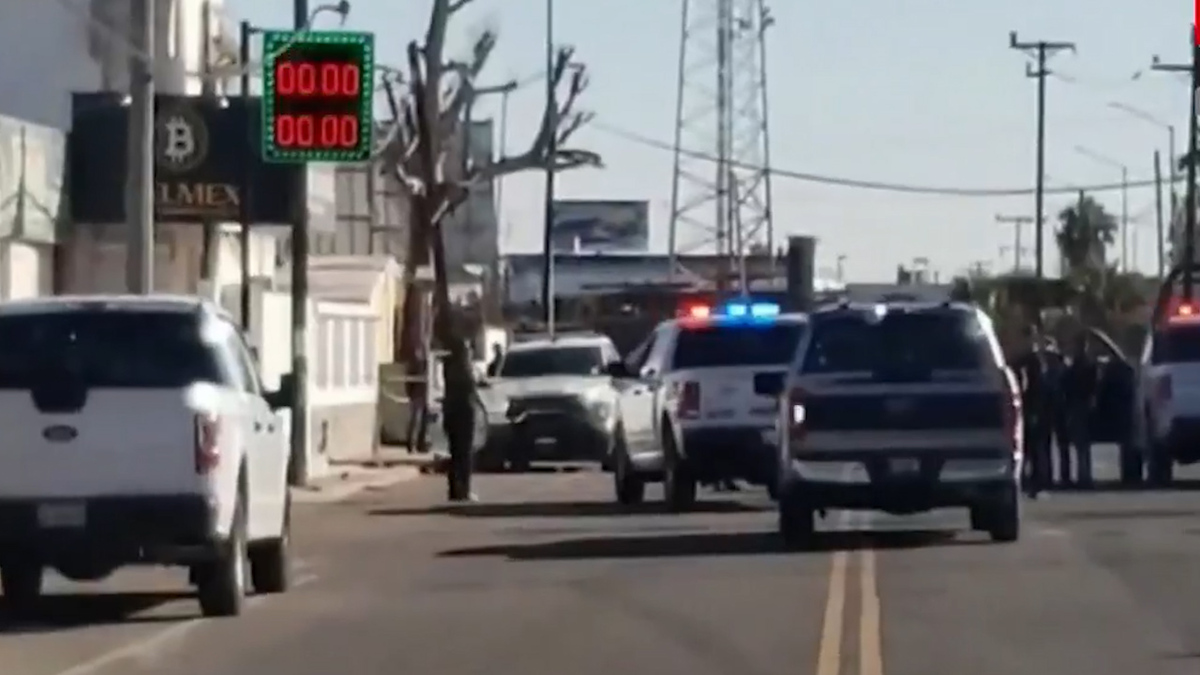 Reportan balacera entre civiles y policías de BC cerca de frontera con EU