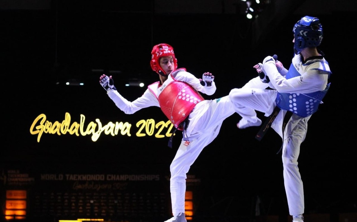 Brandon Plaza logra bronce en el Mundial de Taekwondo (Carlos Cruz)