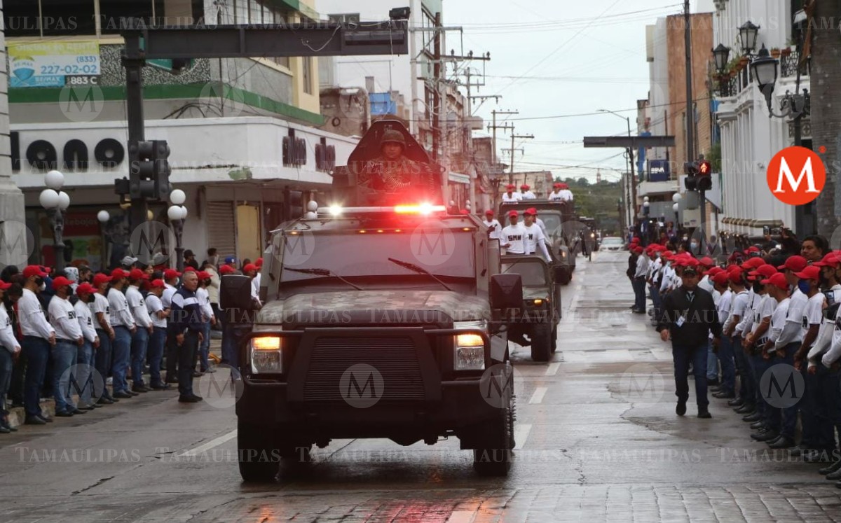 Desfile de la Revolución Mexicana en Tampico. (Yazmín Sánchez)