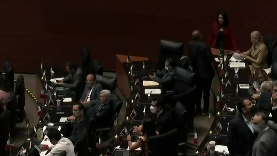 Senado urge a armonizar leyes contra acoso y hostigamiento sexual docente