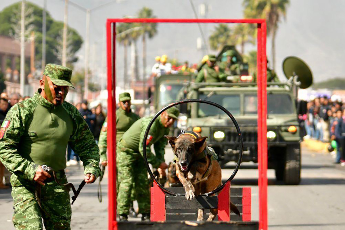 Desfile conmemorativo por el 112 aniversario de Revolución Mexicana. | Especial