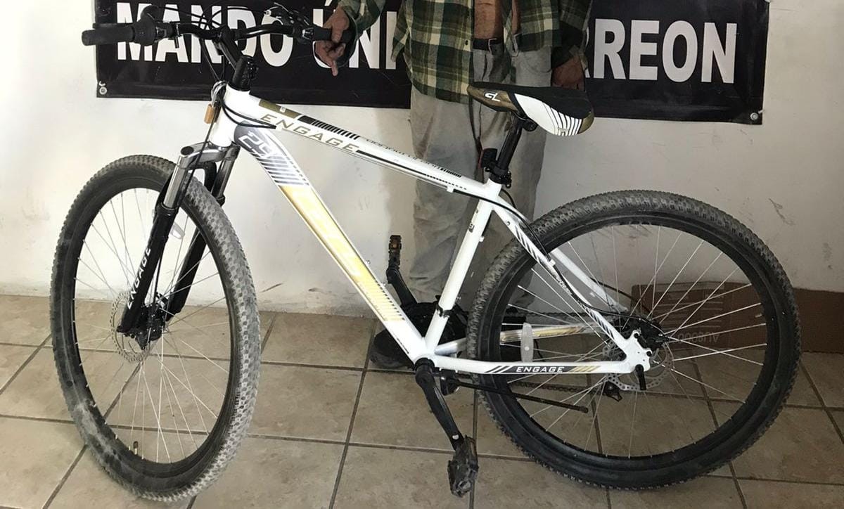 El hombre fue detenido más adelante por una patrulla. (Especial)