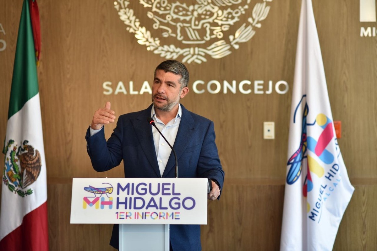 Mauricio Tabe, alcalde de Miguel Hidalgo.