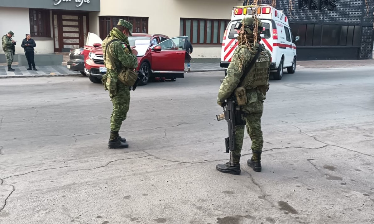 Una mujer resultó lesionada. (Especial)